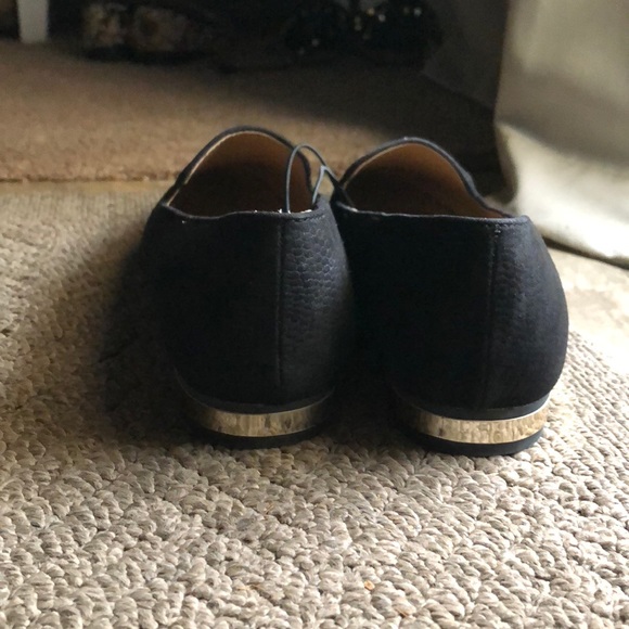 Black pointed loafers by Seychelles - Picture 2 of 4